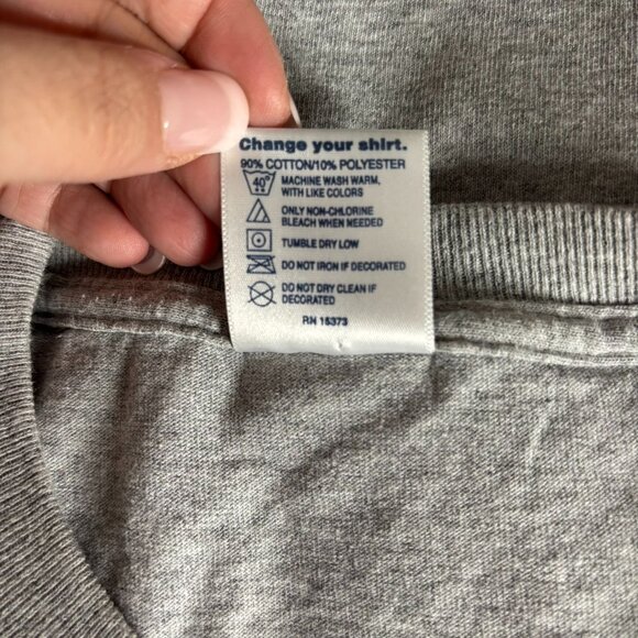 Vintage Y2K Chicago Cubs Crewneck T Shirt M Grey MLB Baseball Short Sleeve Tee - Picture 7 of 7